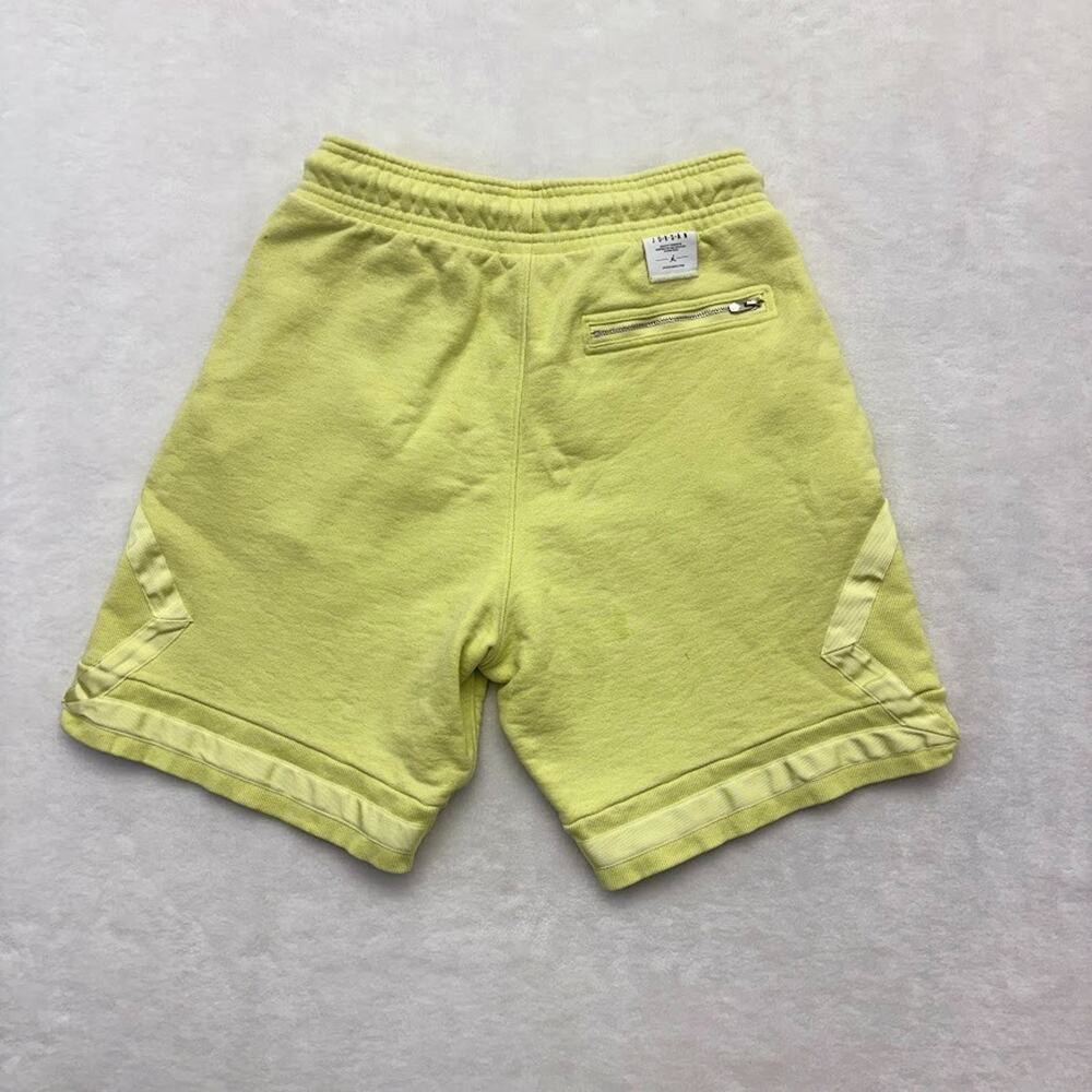 Jordan Black Cat Diamond Fleece Shorts AV5017-335 Luminous Green Mens Size M - Picture 2 of 13